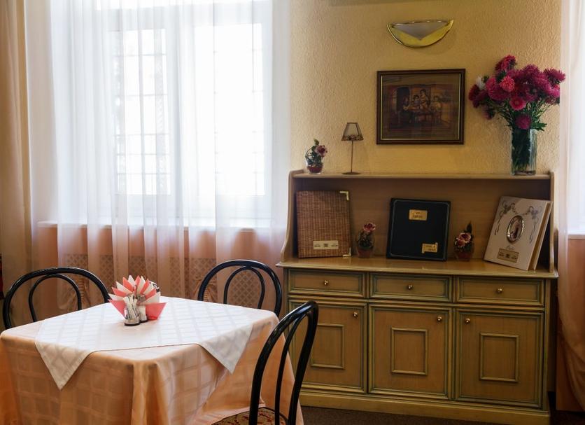 Dining room Photo