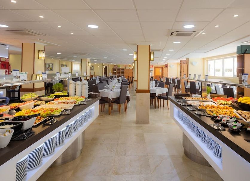 Buffet Photo