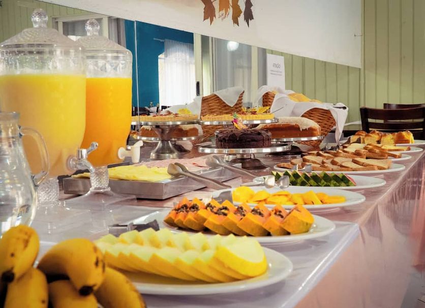 Buffet Photo