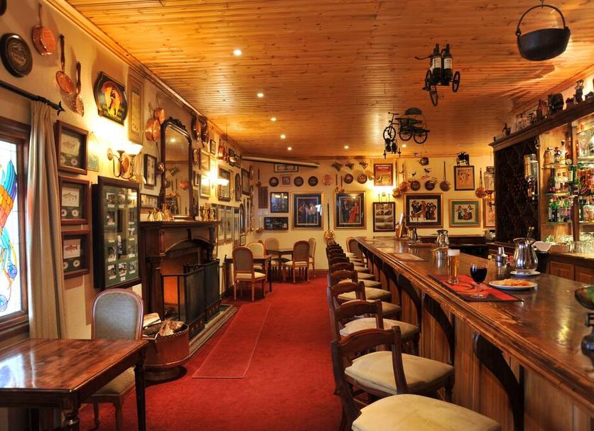 Bar Photo
