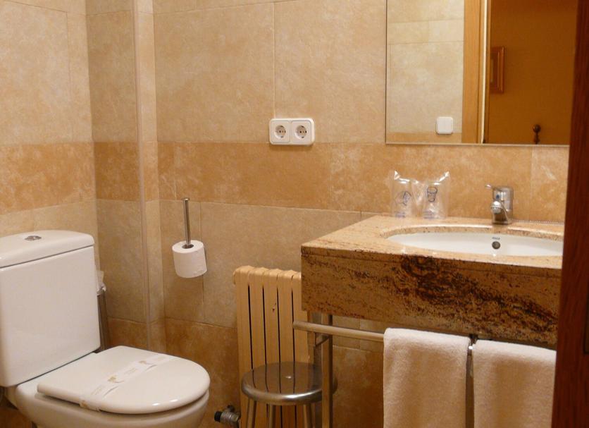 Bathroom Photo