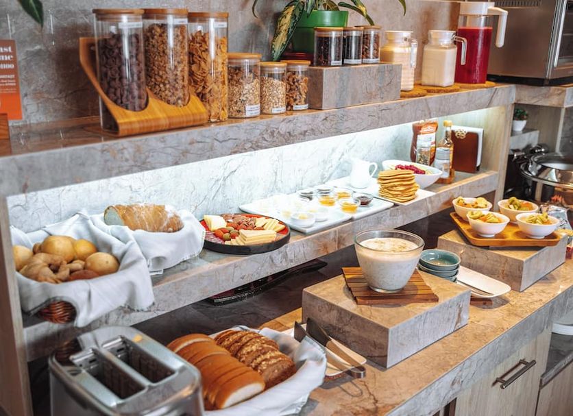 Buffet Photo