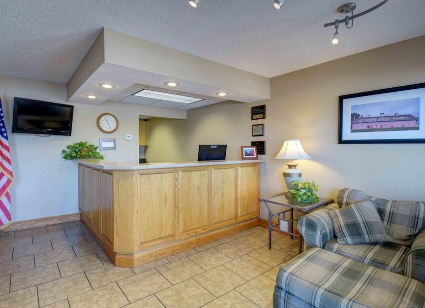 Front desk Photo