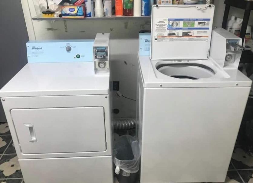 Laundry facility Photo