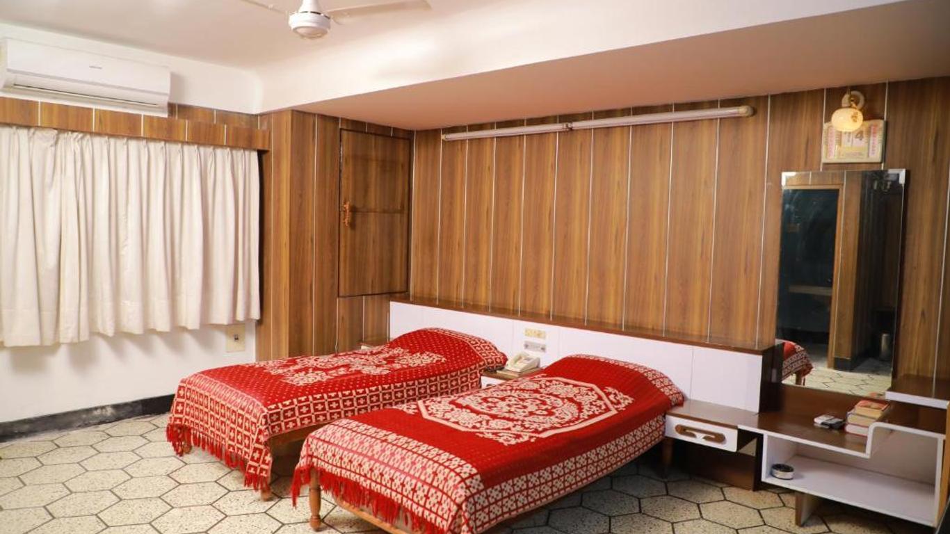 Hotel Sri Lakshmi