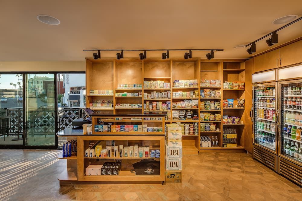 Shop Photo