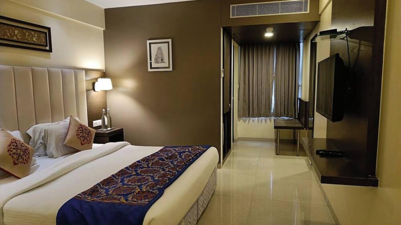 Hotel Ganpat Grand Palani