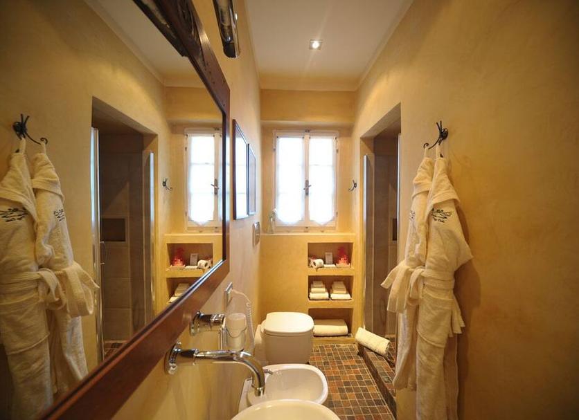 Bathroom Photo