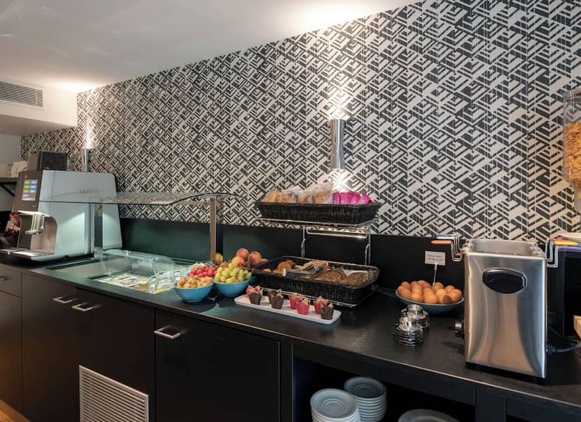Buffet Photo