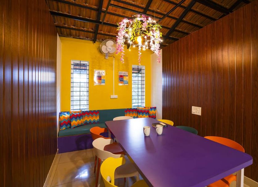 Dining room Photo