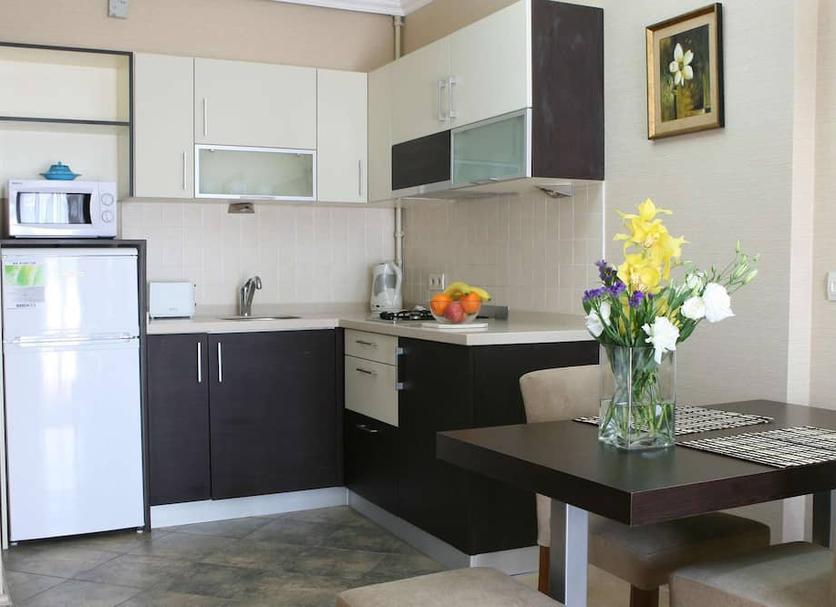 Kitchen Photo