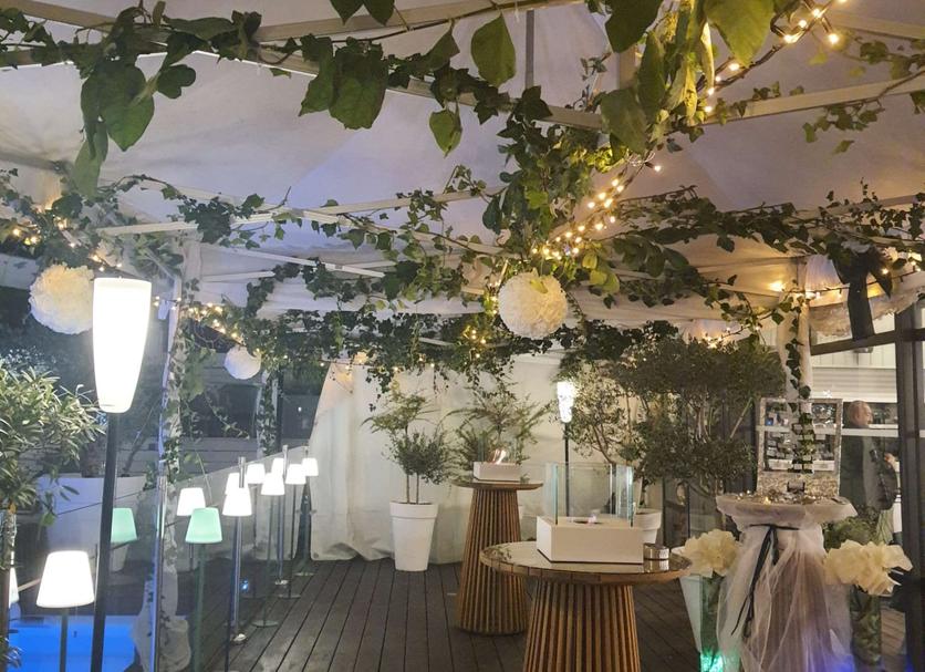 Banquet hall Photo