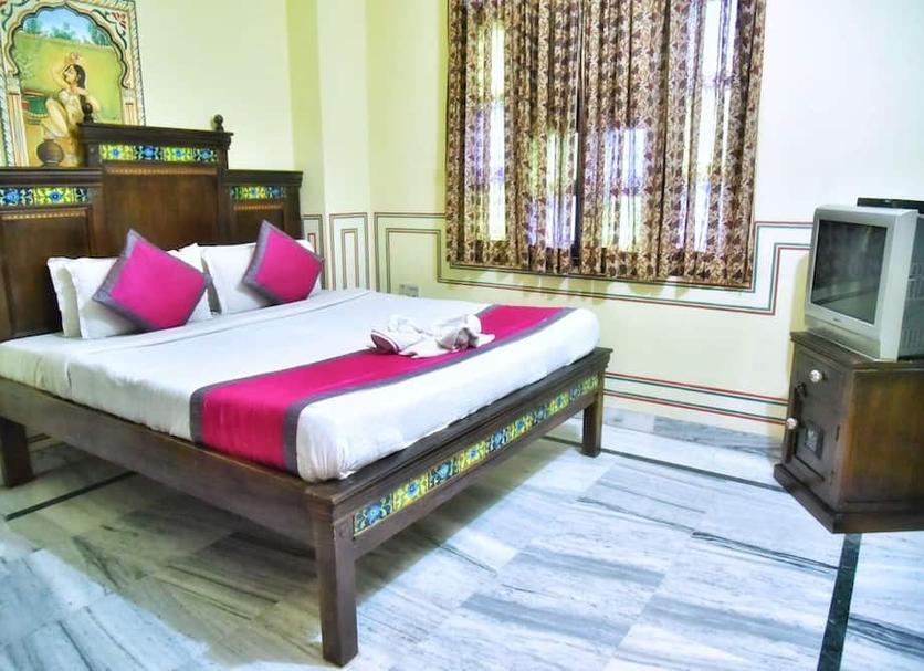Bedroom Photo