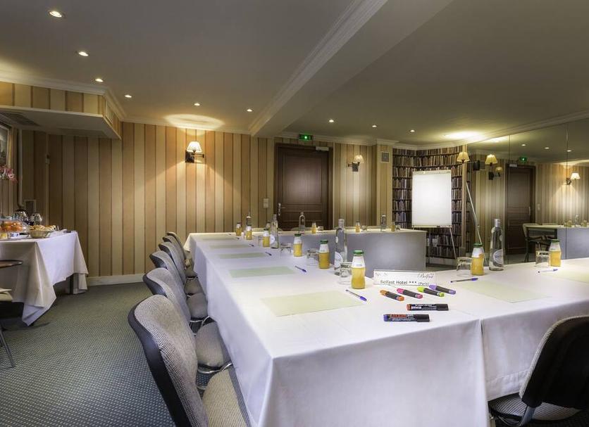 Conference room Photo