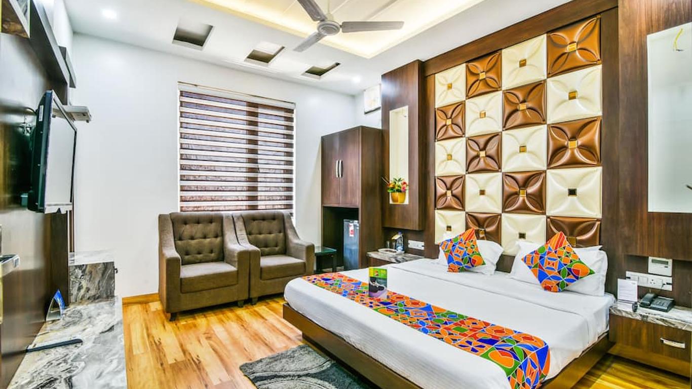 Fabhotel Aman Residency