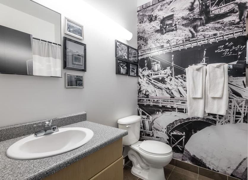 Bathroom Photo