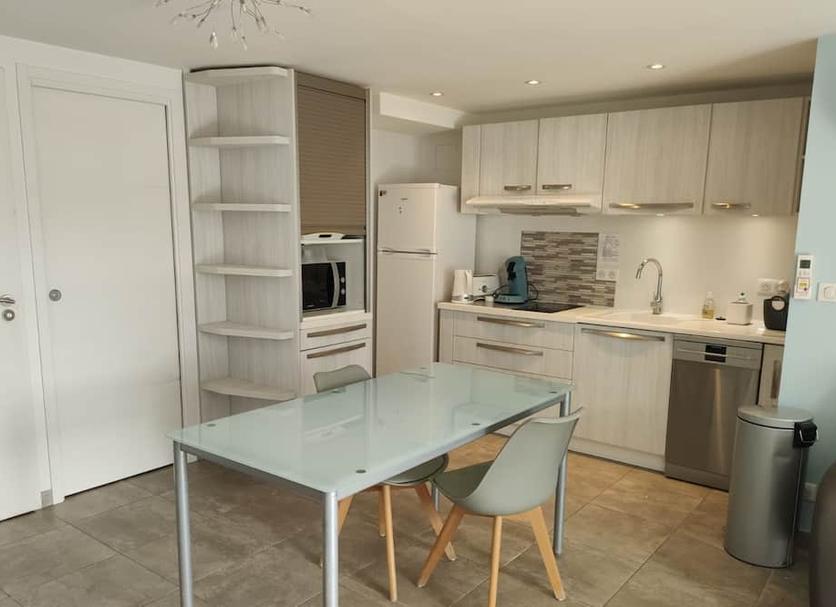 Kitchen Photo