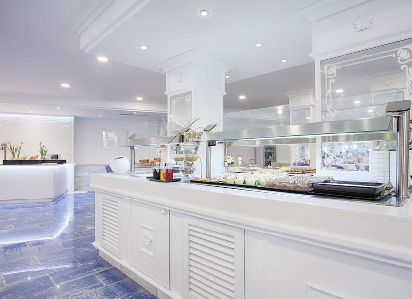 Buffet Photo