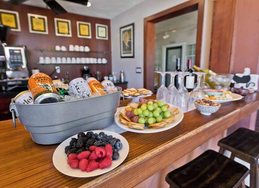 Buffet Photo