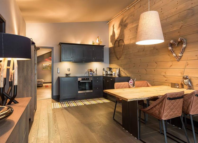 Kitchen Photo