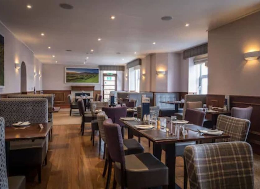 Restaurant Photo
