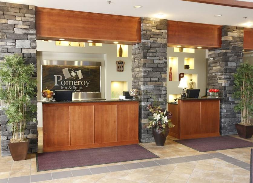 Front desk Photo