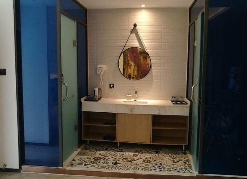Bathroom Photo