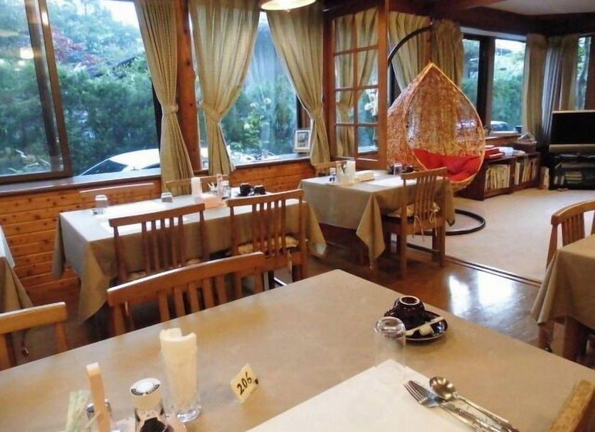 Dining room Photo