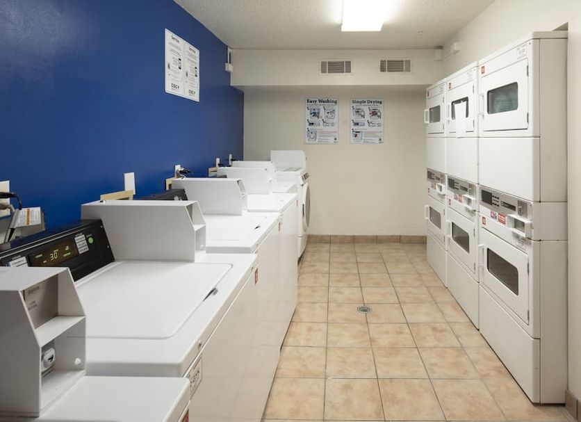 Laundry facility Photo
