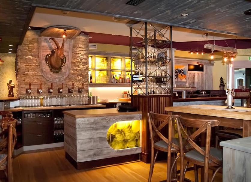 Bar Photo