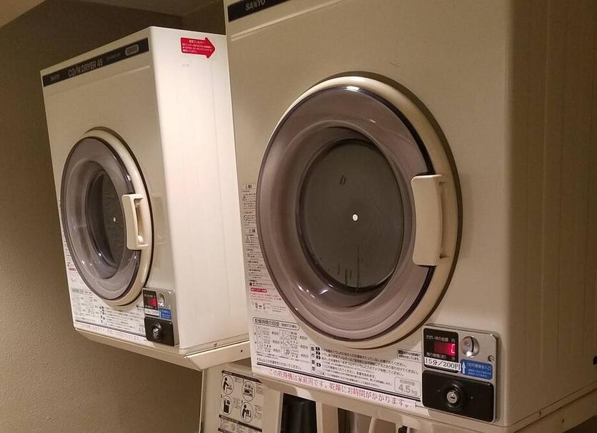 Laundry facility Photo