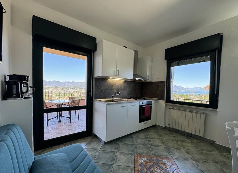 Kitchen Photo