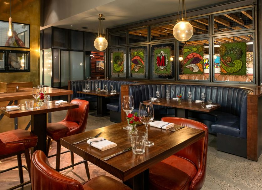 Restaurant Photo