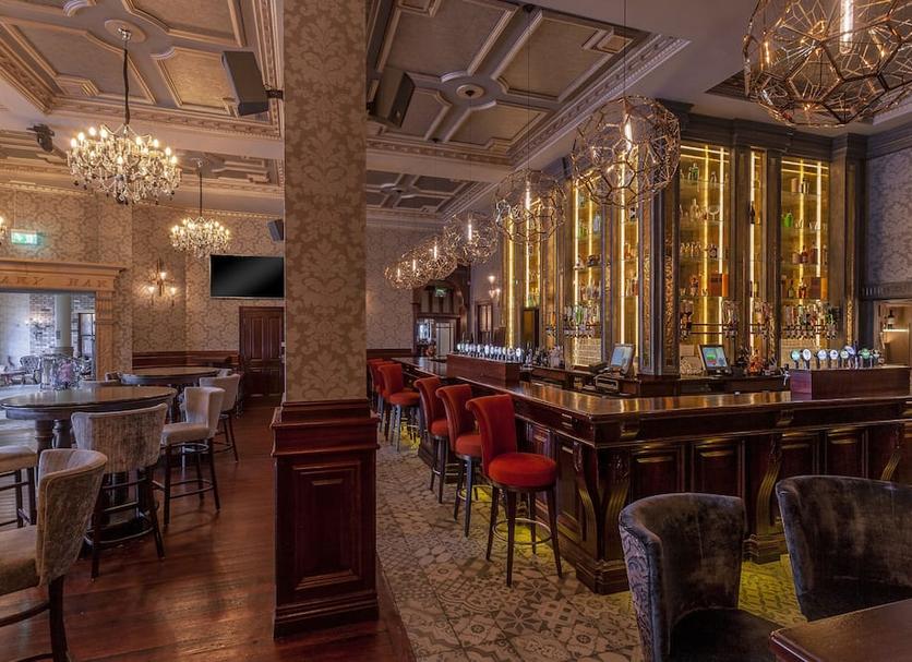 Bar Photo