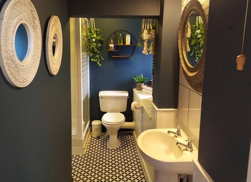 Bathroom Photo