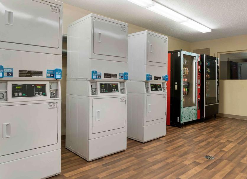 Laundry facility Photo