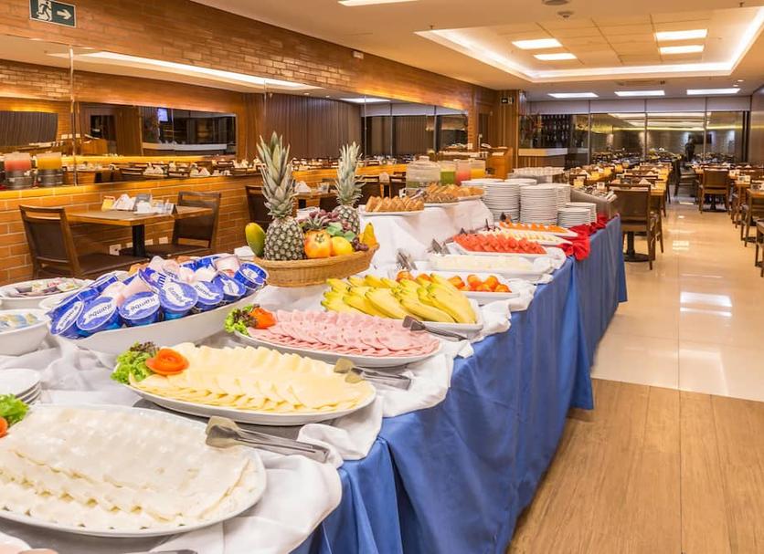 Buffet Photo