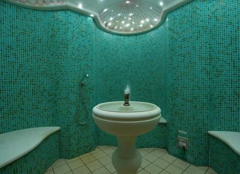 Bathroom Photo