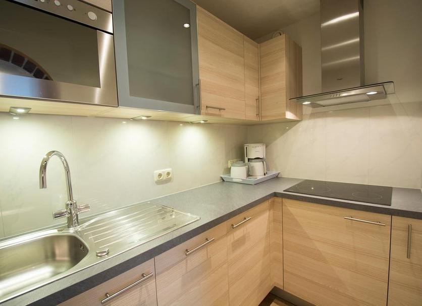 Kitchen Photo