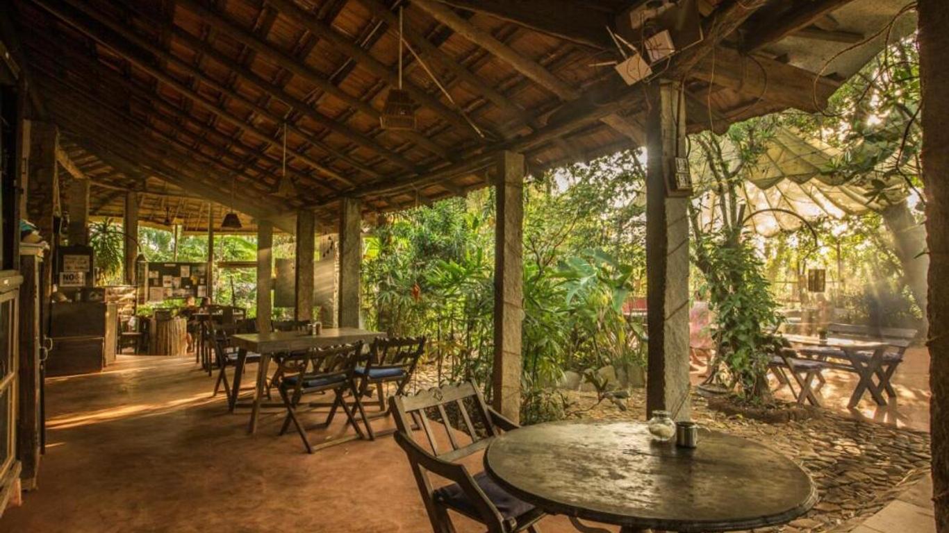 Bhakti Kutir Huts
