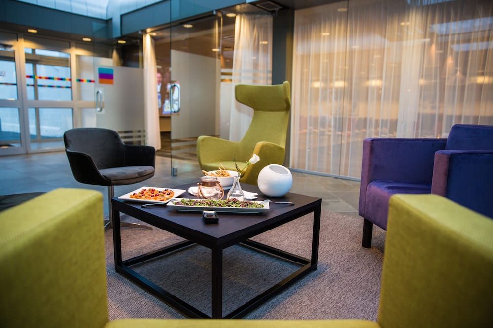 Lounge Photo