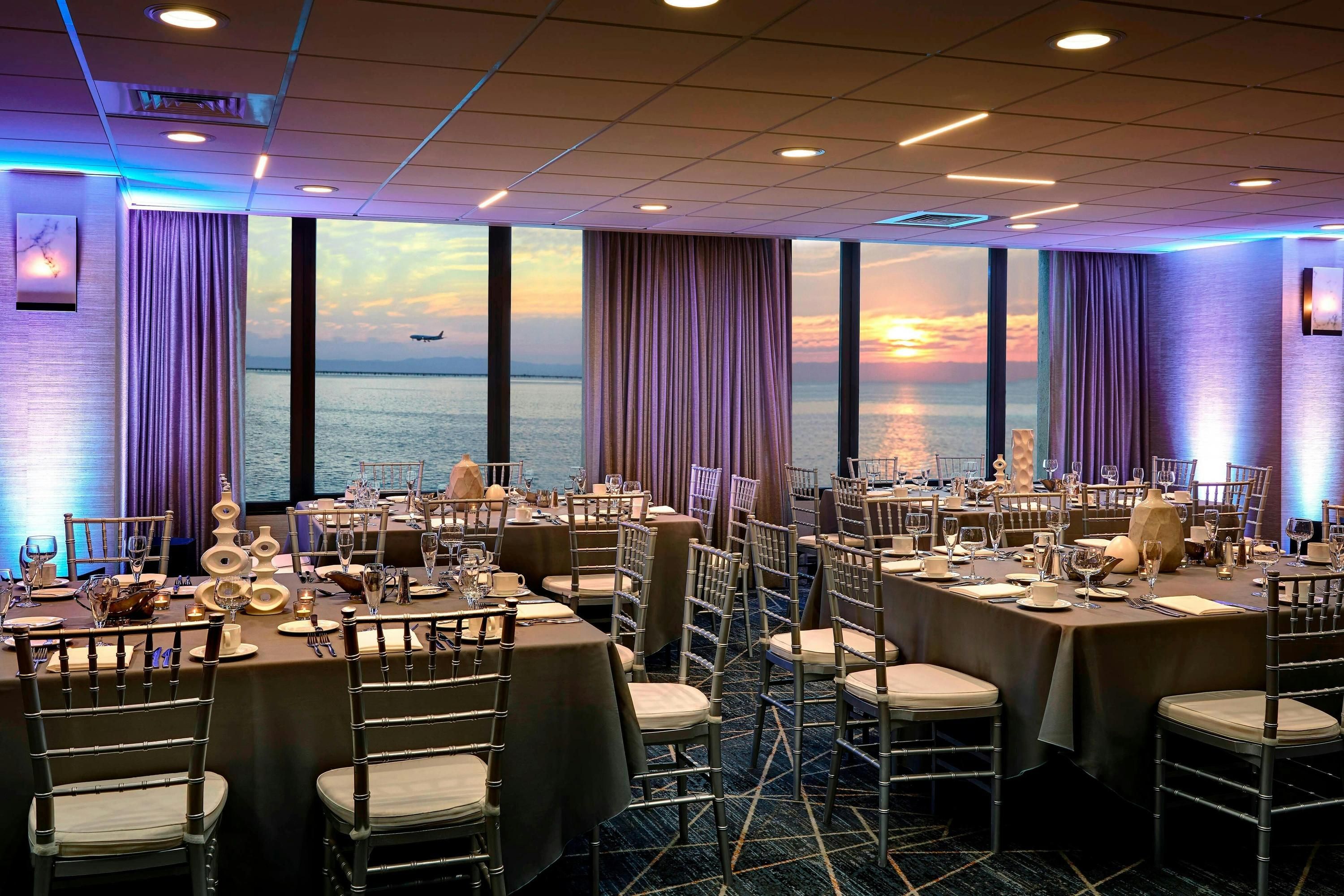 Banquet hall