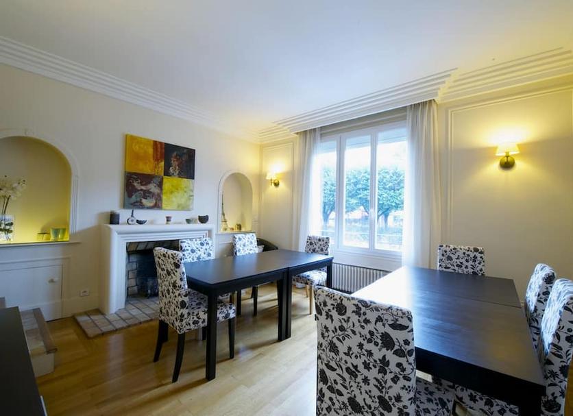Dining room Photo