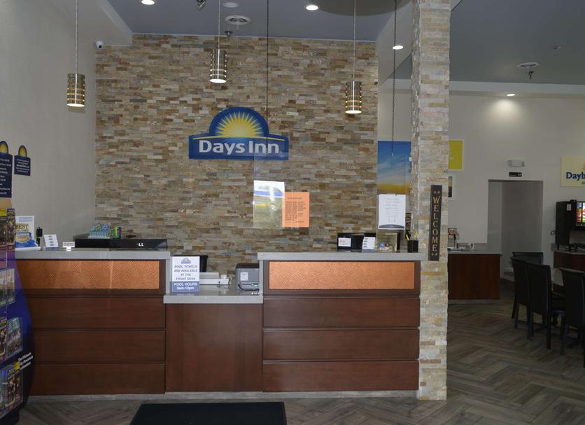Front desk Photo