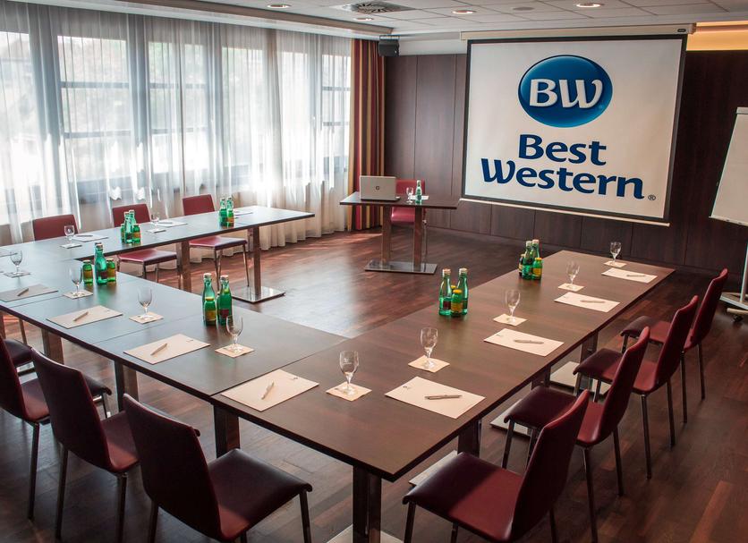 Conference room Photo