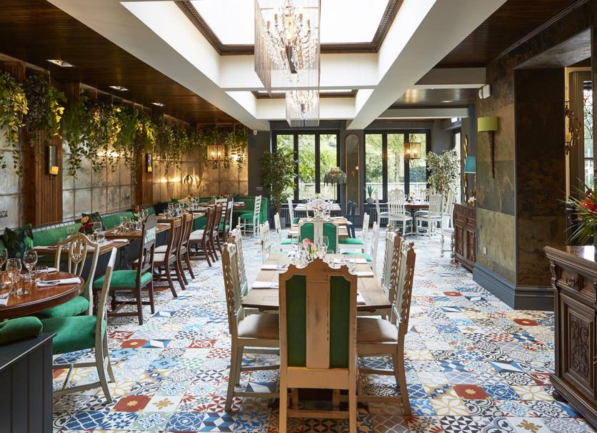 Restaurant Photo