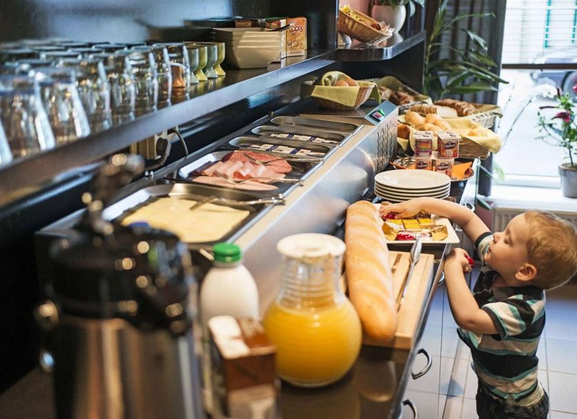 Buffet Photo