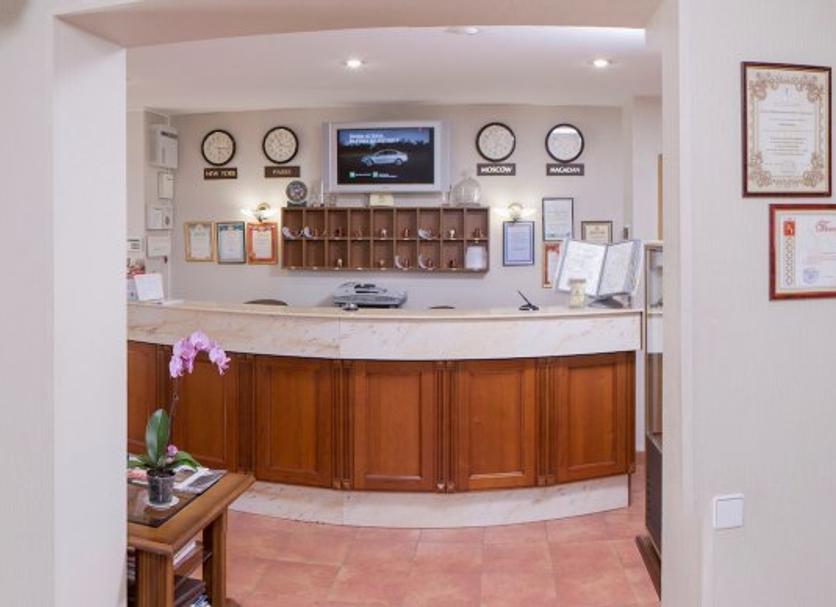 Front desk Photo