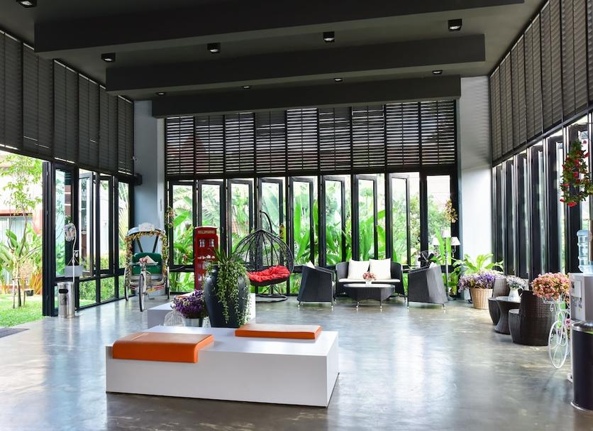 Lobby Photo