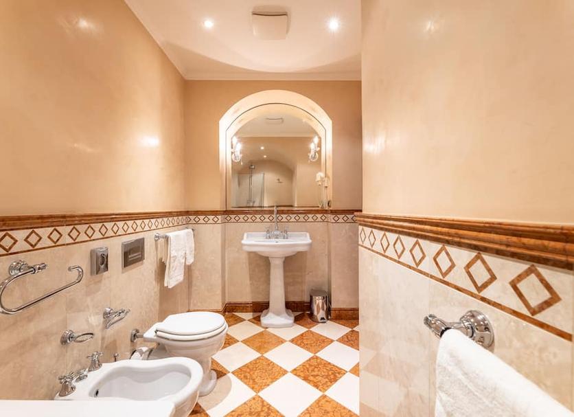 Bathroom Photo